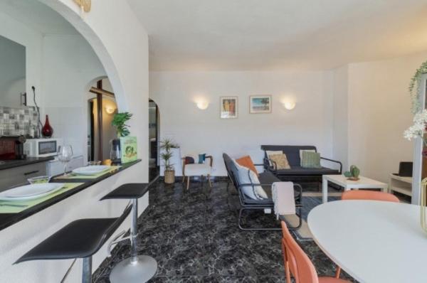 Sun House Apartment กอสตา ดา กาปาริกา ภายนอก รูปภาพ